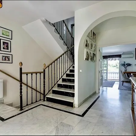 Villa Marbella Villa *